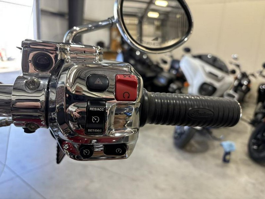 2015 Indian Motorcycle® Chief® Vintage Indian Red / Thunder Black