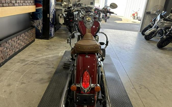 2015 Indian Motorcycle® Chief® Vintage Indian Red / Thunder Black