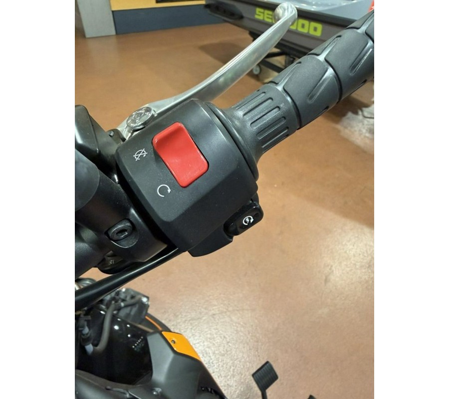 2022 Kawasaki Vulcan® S Café