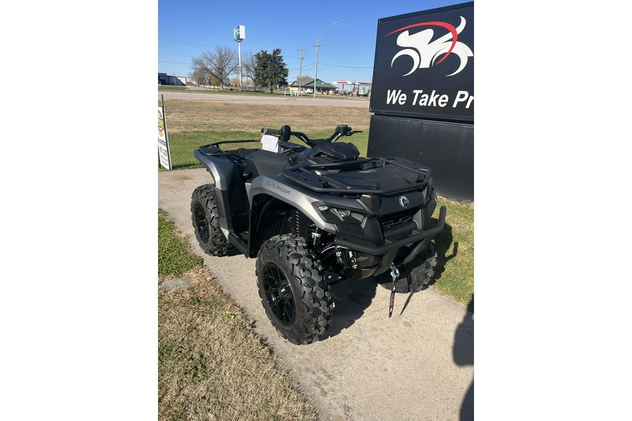 2026 Can-Am OUTLANDER XT 700