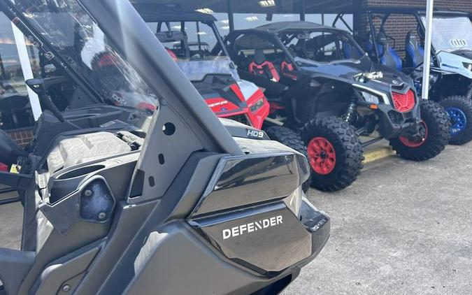 2023 Can-Am® Defender MAX DPS HD9 Timeless Black