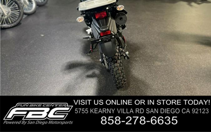 2025 Kawasaki KLR650 Metallic Matte Old School Green