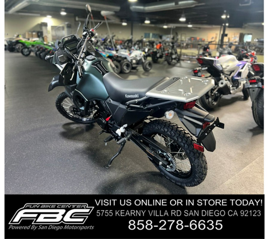 2025 Kawasaki KLR650 Metallic Matte Old School Green