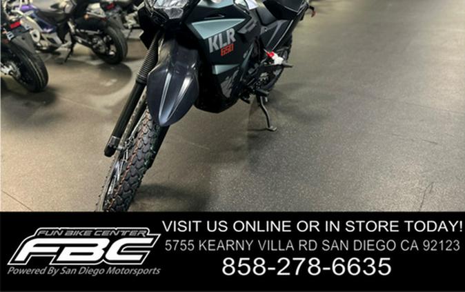 2025 Kawasaki KLR650 Metallic Matte Old School Green