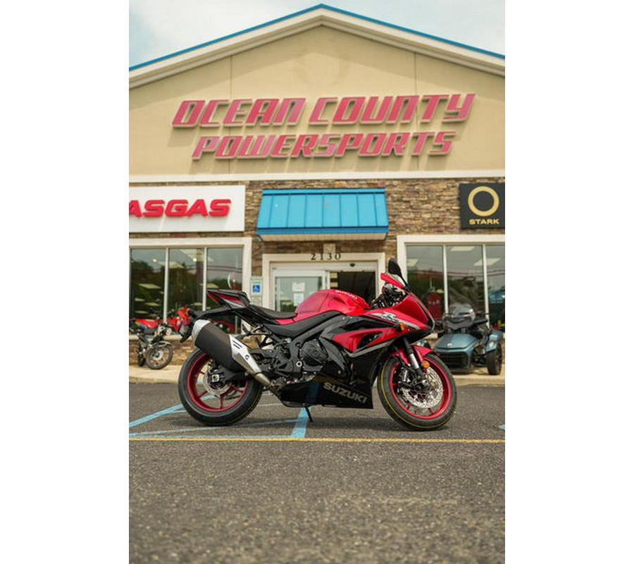 2025 Suzuki GSX-R1000
