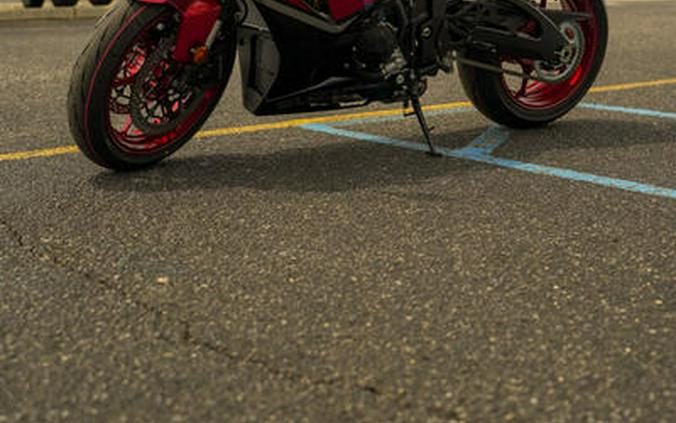 2025 Suzuki GSX-R1000