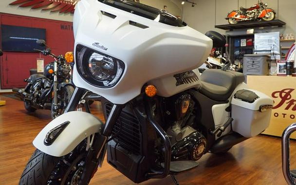 2025 Indian Motorcycle® Chieftain® PowerPlus Dark Horse® 112 w/PowerBand Ghost White Metallic Smoke