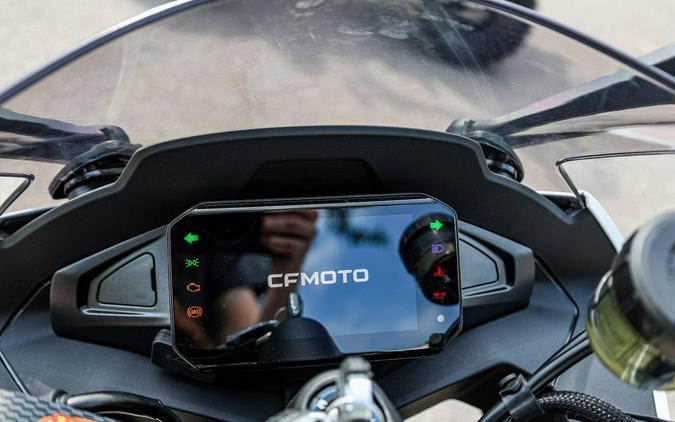2026 CFMOTO 675SS
