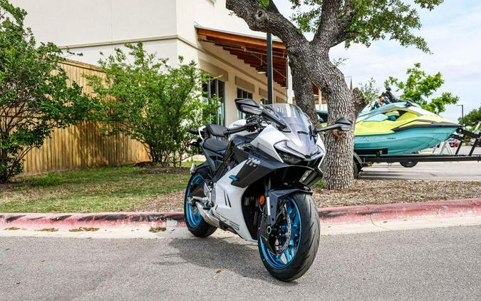 New 2026 CFMOTO 675SS