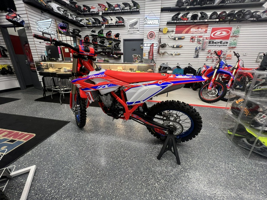 2025 Beta Motorcycles 450 RX