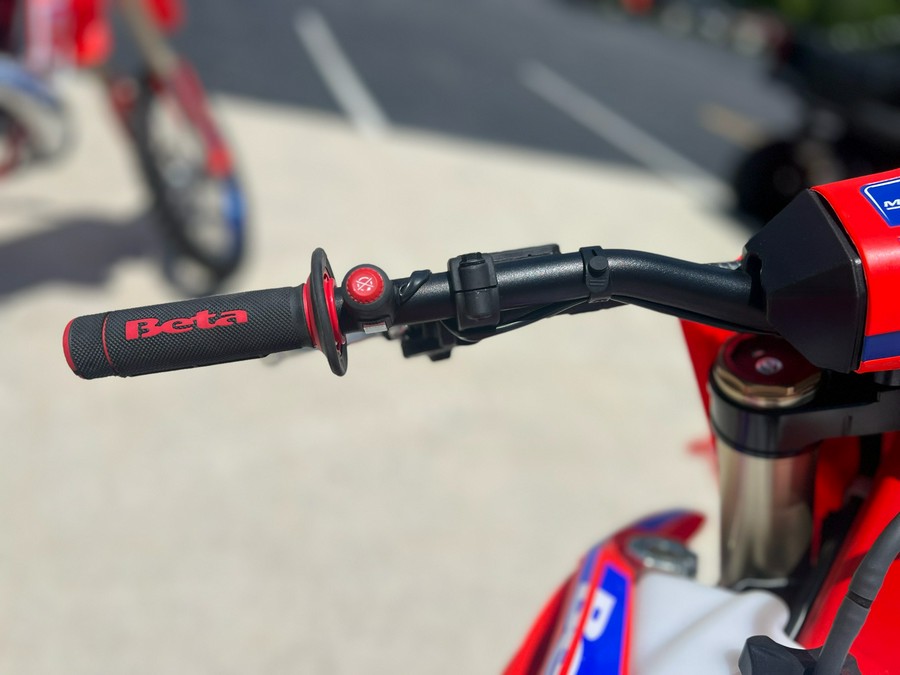 2025 Beta Motorcycles 450 RX