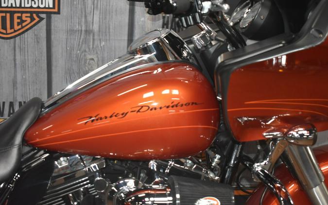 FLTRX 2011 Road Glide® Custom