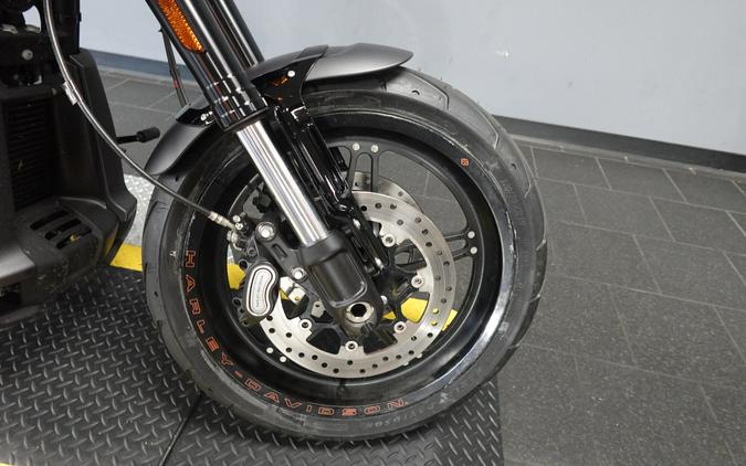 2019 Harley-Davidson FXDR 114 Black Denim