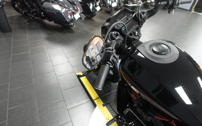 2019 Harley-Davidson FXDR 114 Black Denim