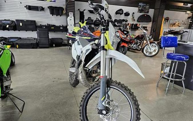 2022 Husqvarna TE 300i