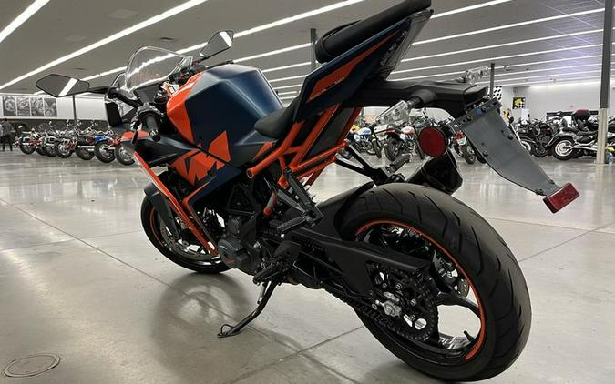 2022 KTM RC 390