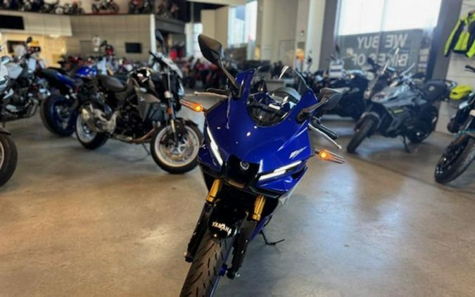 2025 Yamaha YZF R3 ABS