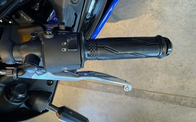 2025 Yamaha YZF R3 ABS