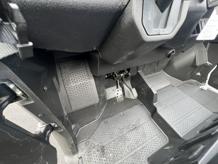 2025 Honda Pioneer 1000-5