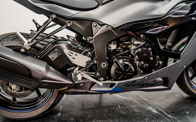 2025 Kawasaki Ninja® ZX™-6R