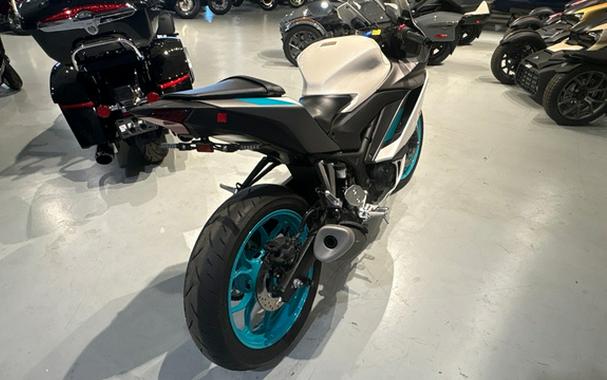 2024 Yamaha YZF R3 ABS