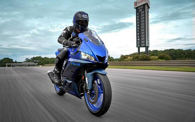 2024 Yamaha YZF R3 ABS