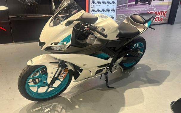 2024 Yamaha YZF R3 ABS
