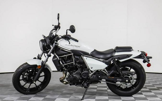 2024 Kawasaki Eliminator® Pearl Robotic White