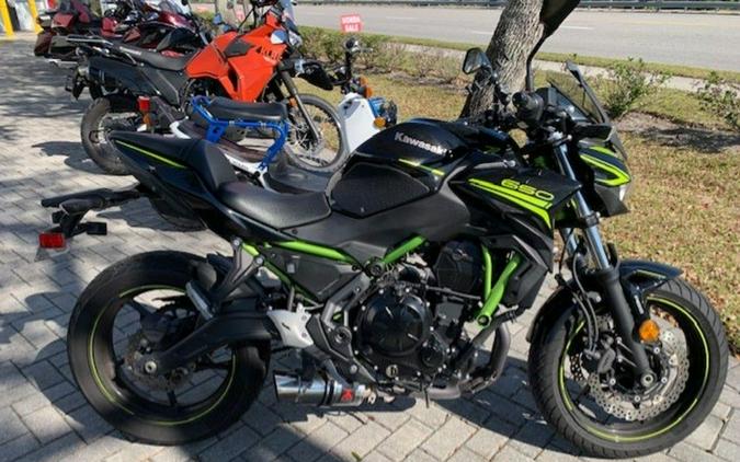 2020 Kawasaki Z650 ABS Metallic Spark Black