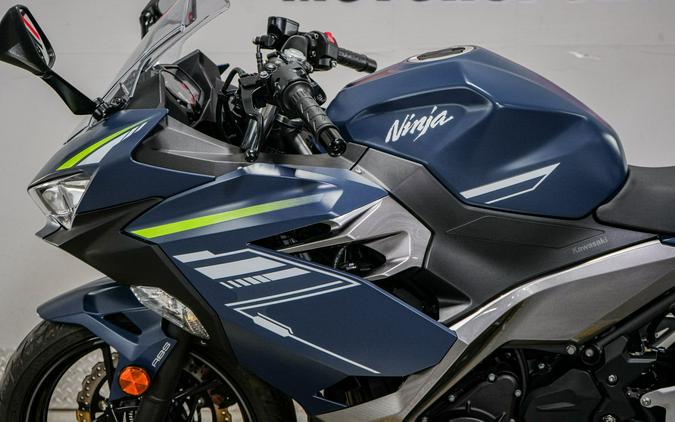 2022 Kawasaki Ninja 400 ABS