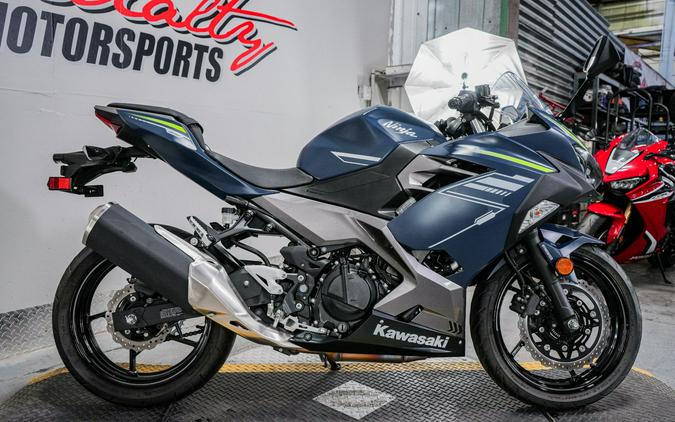 2022 Kawasaki Ninja 400 ABS