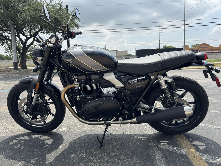 2025 Triumph Speed Twin 900