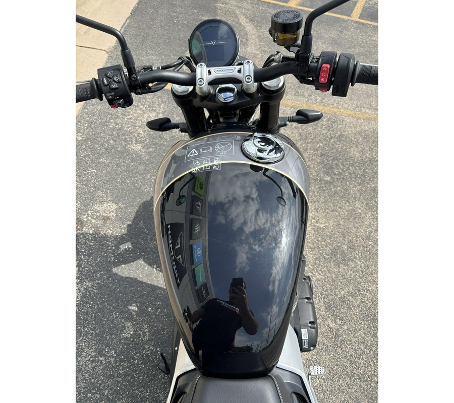 2025 Triumph Speed Twin 900