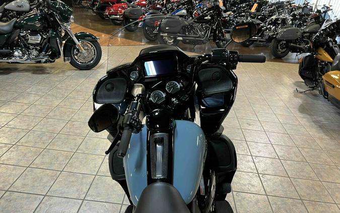 2024 Harley-Davidson Road Glide Limited Sharkskin Blue