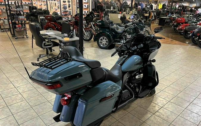 2024 Harley-Davidson Road Glide Limited Sharkskin Blue