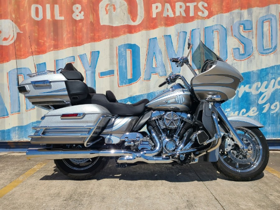 2016 Harley-Davidson CVO Road Glide Ultra