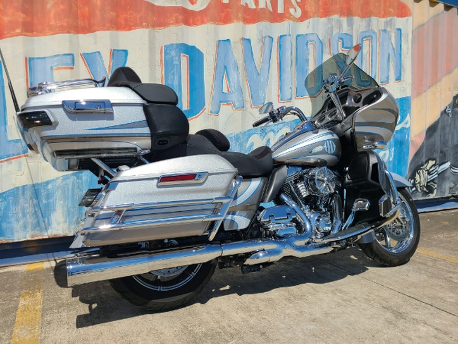 2016 Harley-Davidson CVO Road Glide Ultra