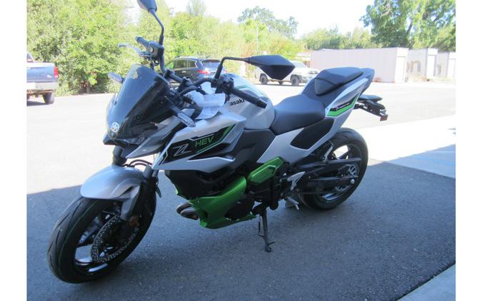 2024 Kawasaki Z7 Hybrid ABS