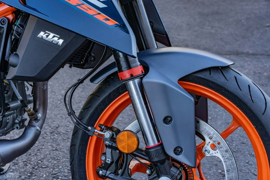 2024 KTM 390 Duke