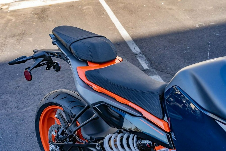 2024 KTM 390 Duke