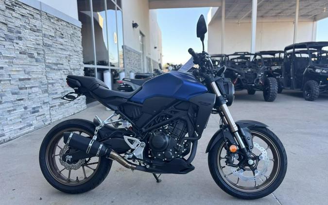 2022 Honda® CBR300R ABS