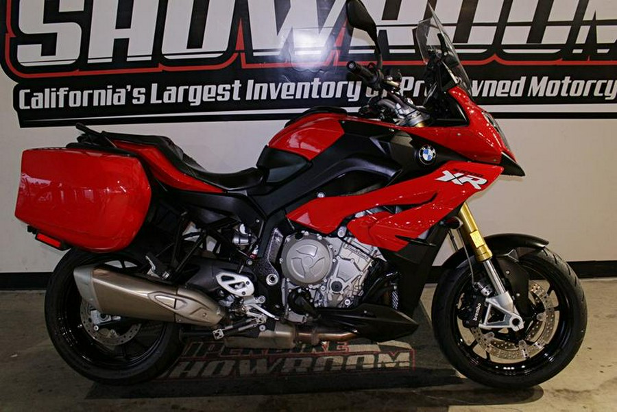 2016 BMW S 1000 XR Racing Red