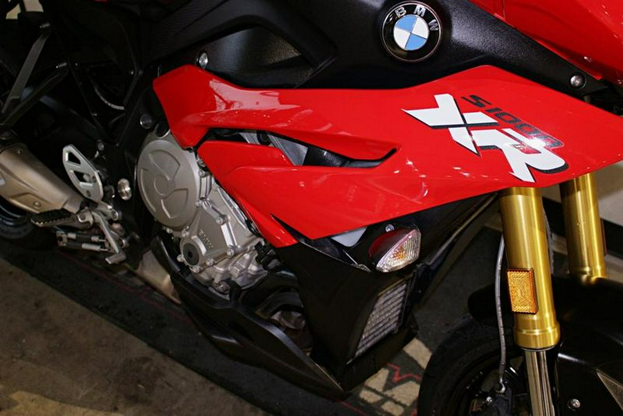 2016 BMW S 1000 XR Racing Red