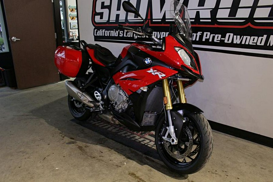 2016 BMW S 1000 XR Racing Red
