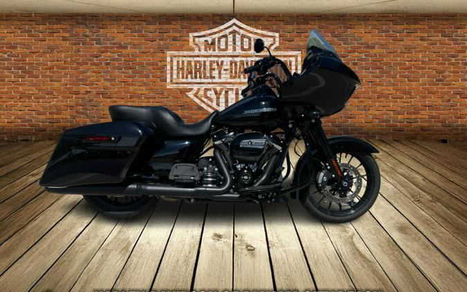 2018 Harley-Davidson® Road Glide® Special