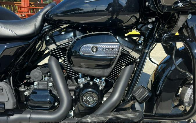 2018 Harley-Davidson® Road Glide® Special