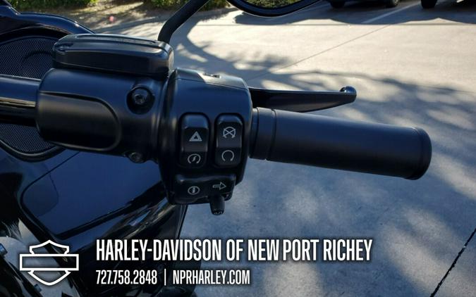 2018 Harley-Davidson® Road Glide® Special