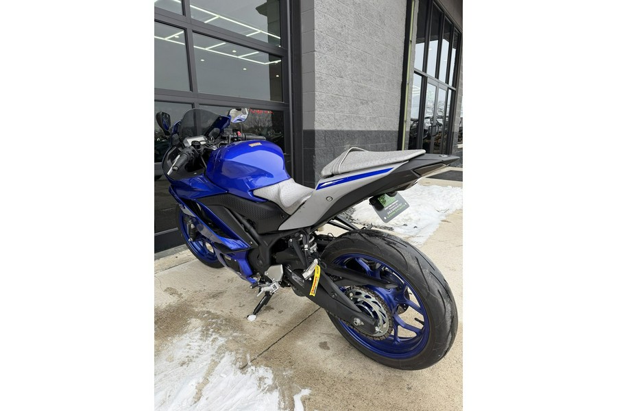 2020 Yamaha YZF R3 Monster Energy Yamaha MotoGP Edition