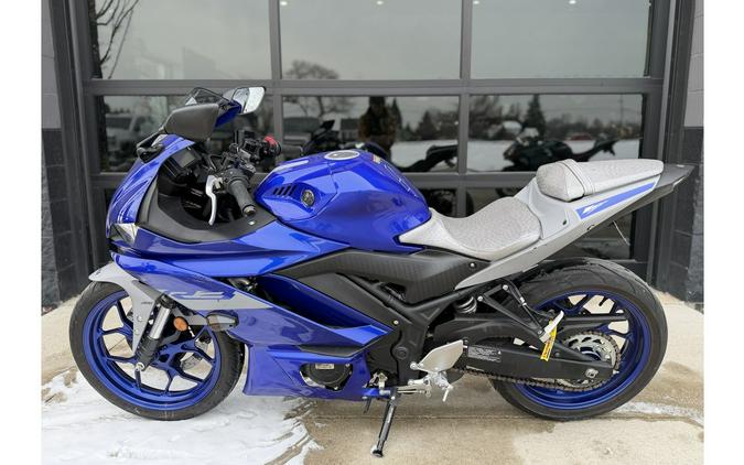 2020 Yamaha YZF R3 Monster Energy Yamaha MotoGP Edition