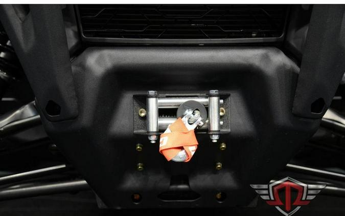 2025 Can-Am Defender PRO Limited HD10